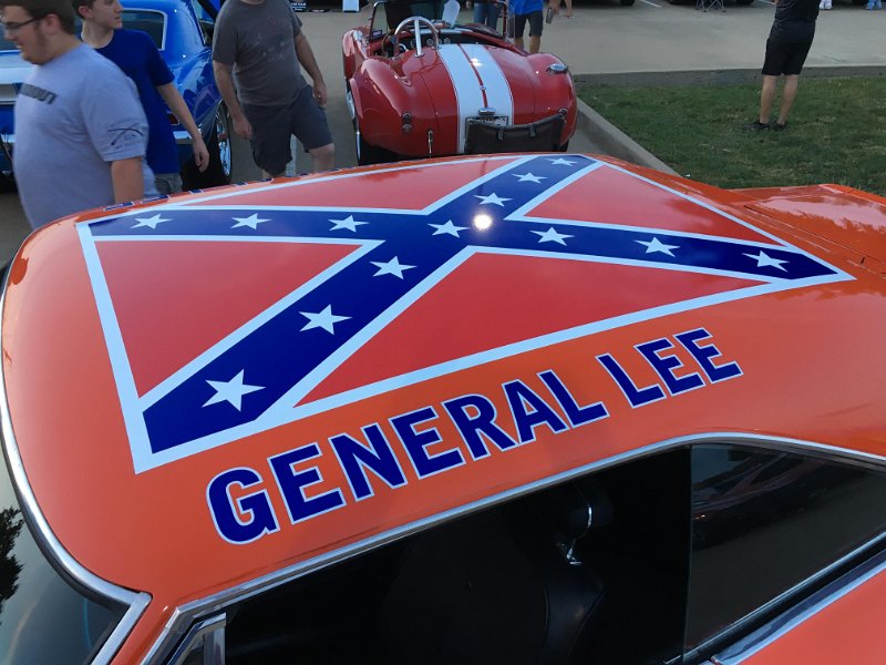 20180902 195101 - Fat Daddys Car Show.jpg